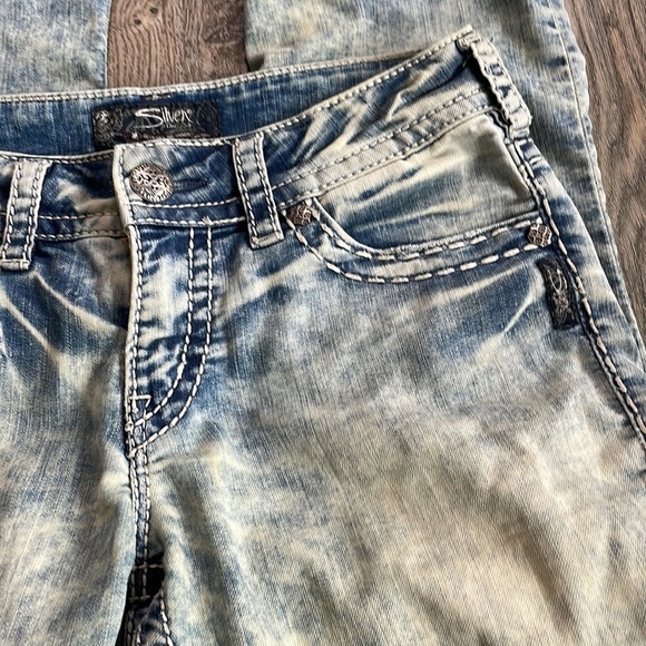 Silver Women’s Suki Mid Capri, size 28 - Picture 6 of 12